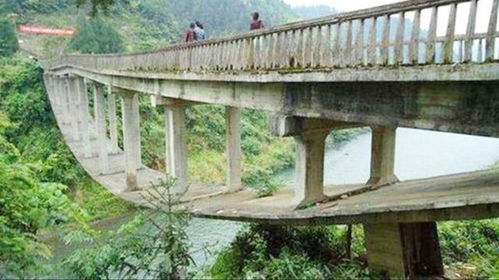 桥梁史上的奇观 一位初中文化设计师与他的“反向”索道设计